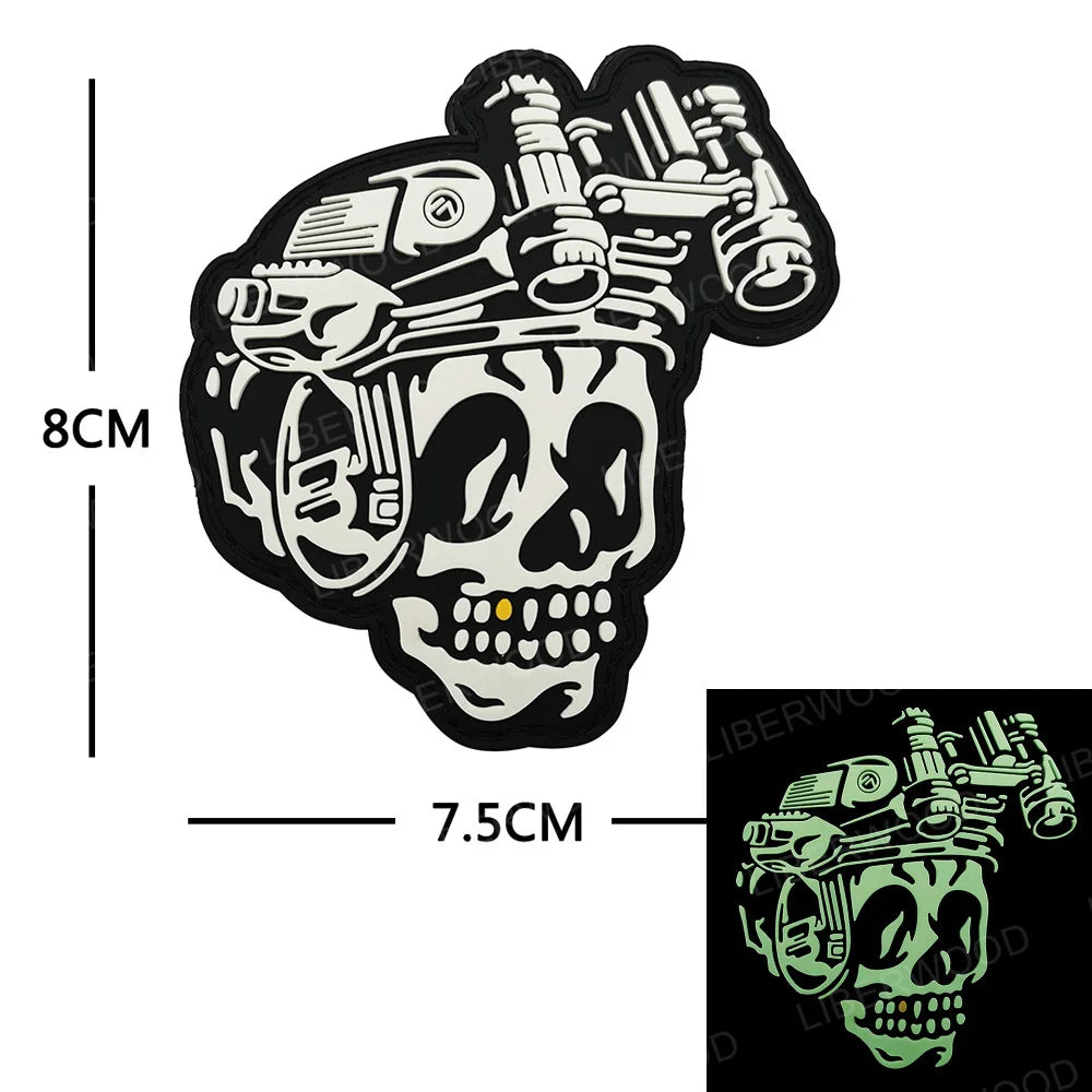 Patch Tático Caveira Night Vision 3D em PVC – Glow Luminous com Velcro para Capacete, Colete e Mochila